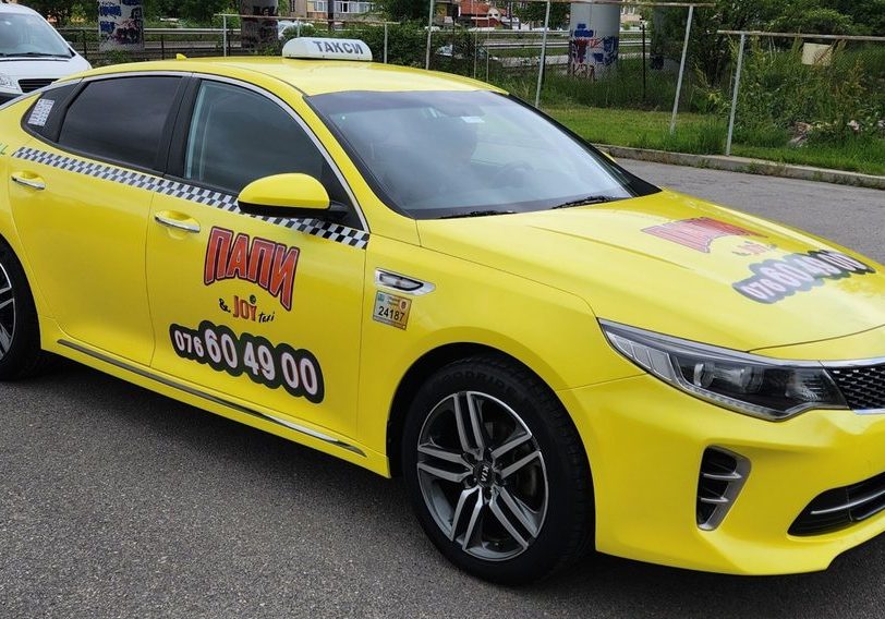 papi-taxi-gallery-02-1024x568.jpg